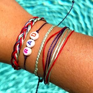 🌼🌿Handmade Adjustable Rad Bracelet Set🌿🌼